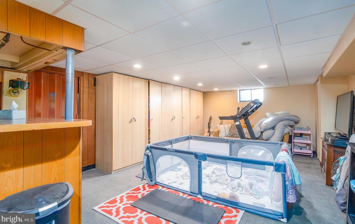 210 Meadow Ln, West Deptford NJ  08096-1839 exterior