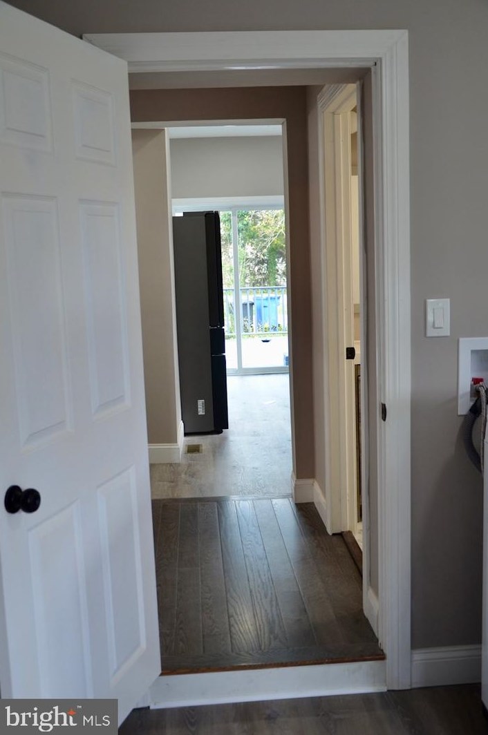 206 Delsea Dr, Clayton NJ  08312-2204 exterior