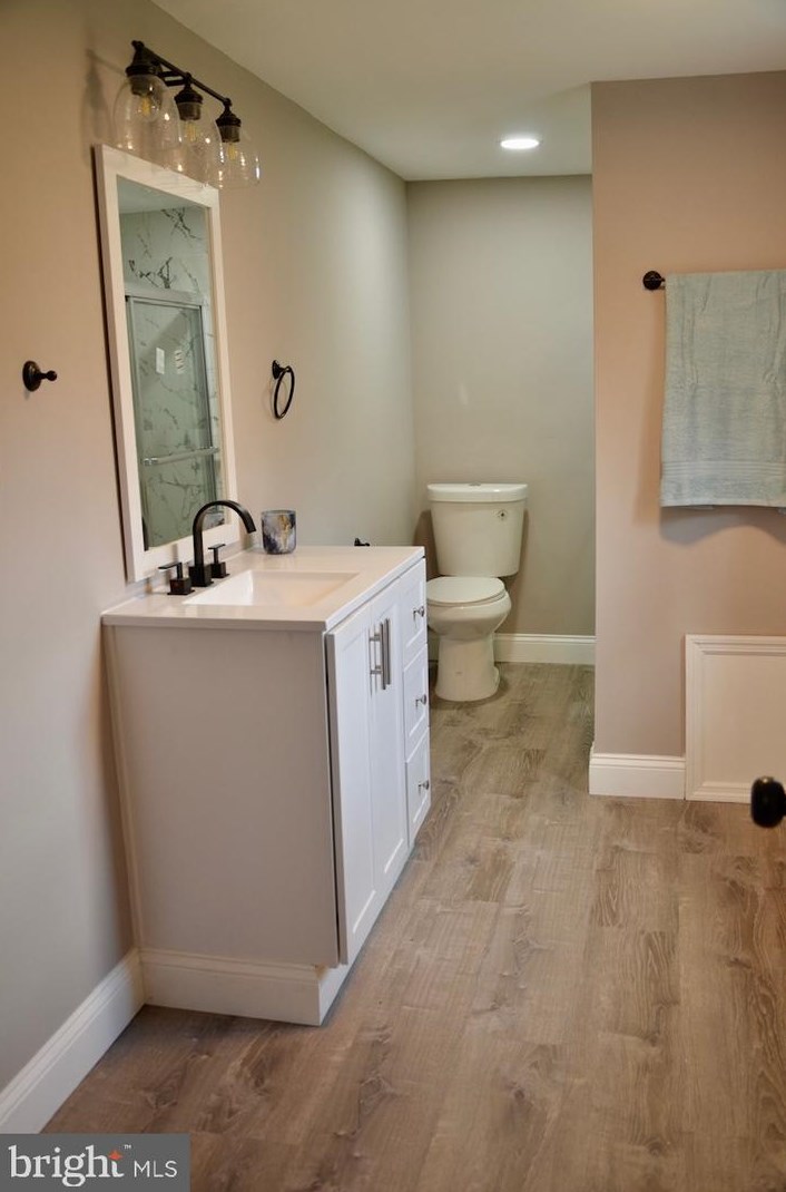 206 Delsea Dr, Clayton NJ  08312-2204 exterior