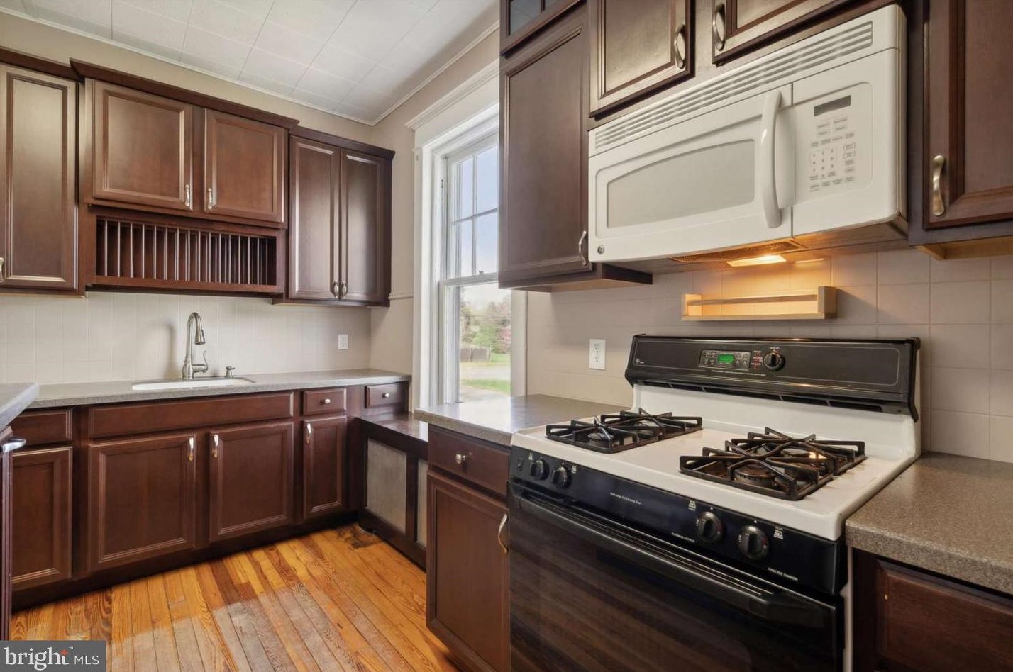 792 Glassboro Rd, West Deptford NJ 08097-1641 exterior