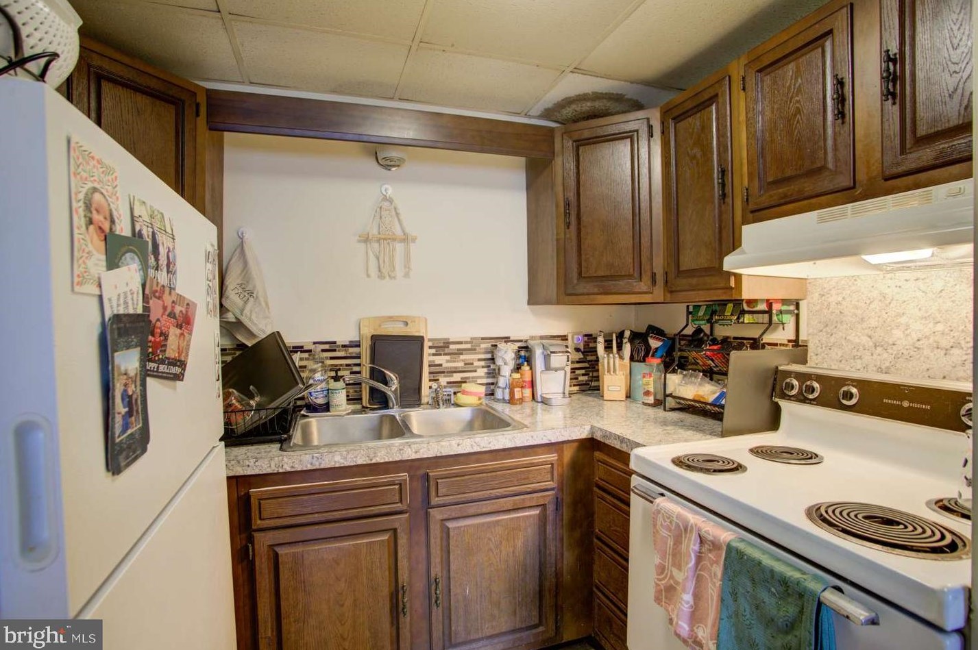 313 Delsea Dr, Aura NJ 08028-2620 exterior