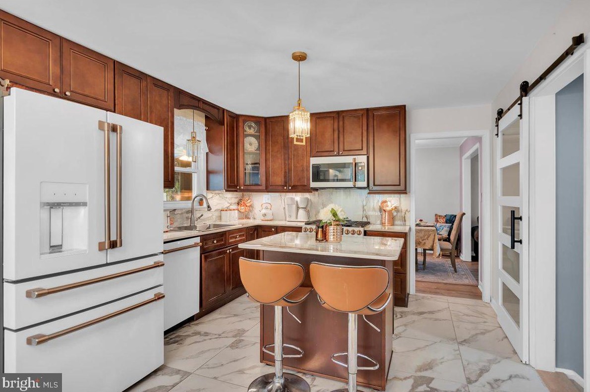 841 Boundary Rd, West Deptford NJ 08096-3614 exterior