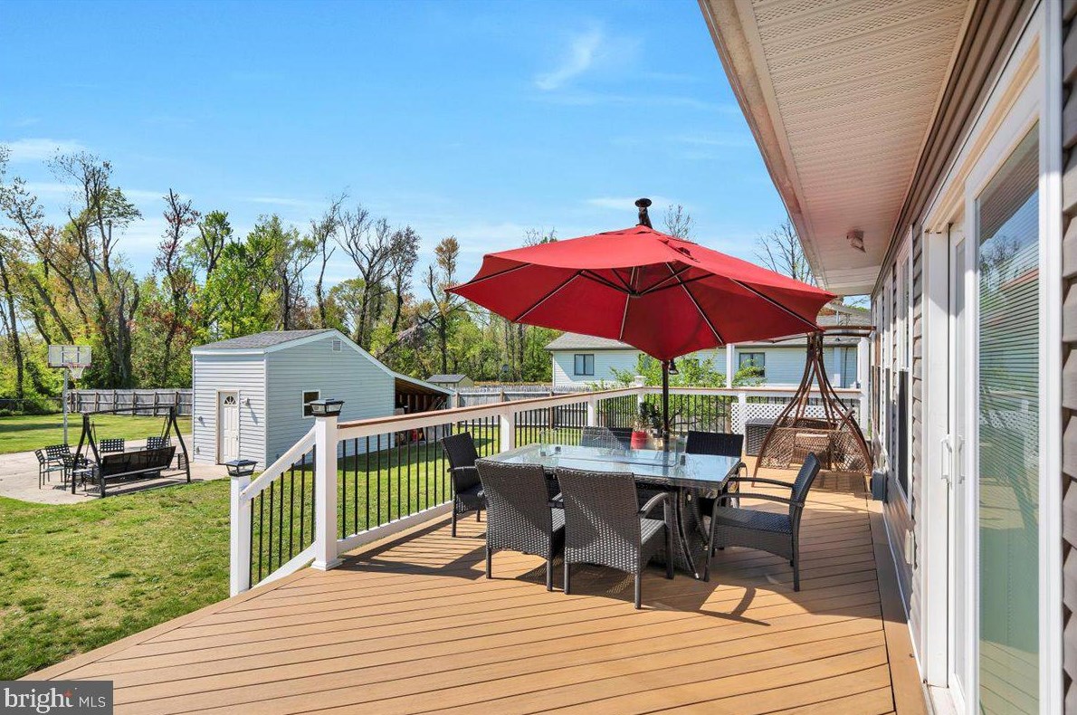 841 Boundary Rd, West Deptford NJ 08096-3614 exterior