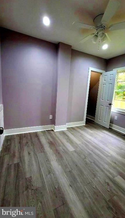 47 Moore Ave, West Deptford NJ 08093-1621 exterior