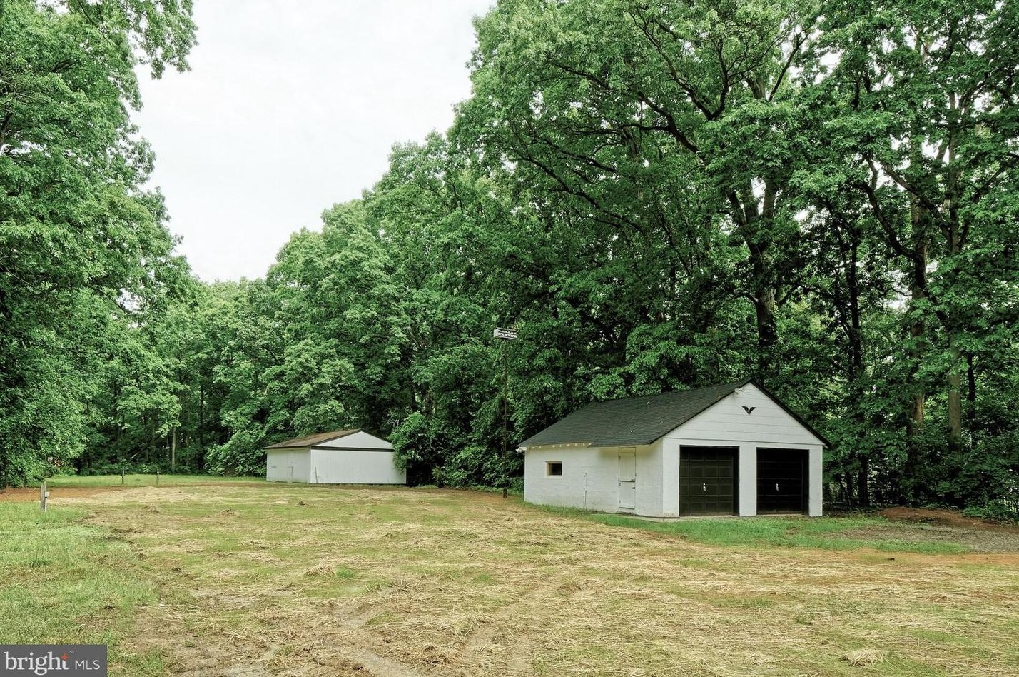 320 Cedarbridge Rd, Aura NJ  08343-9044 exterior