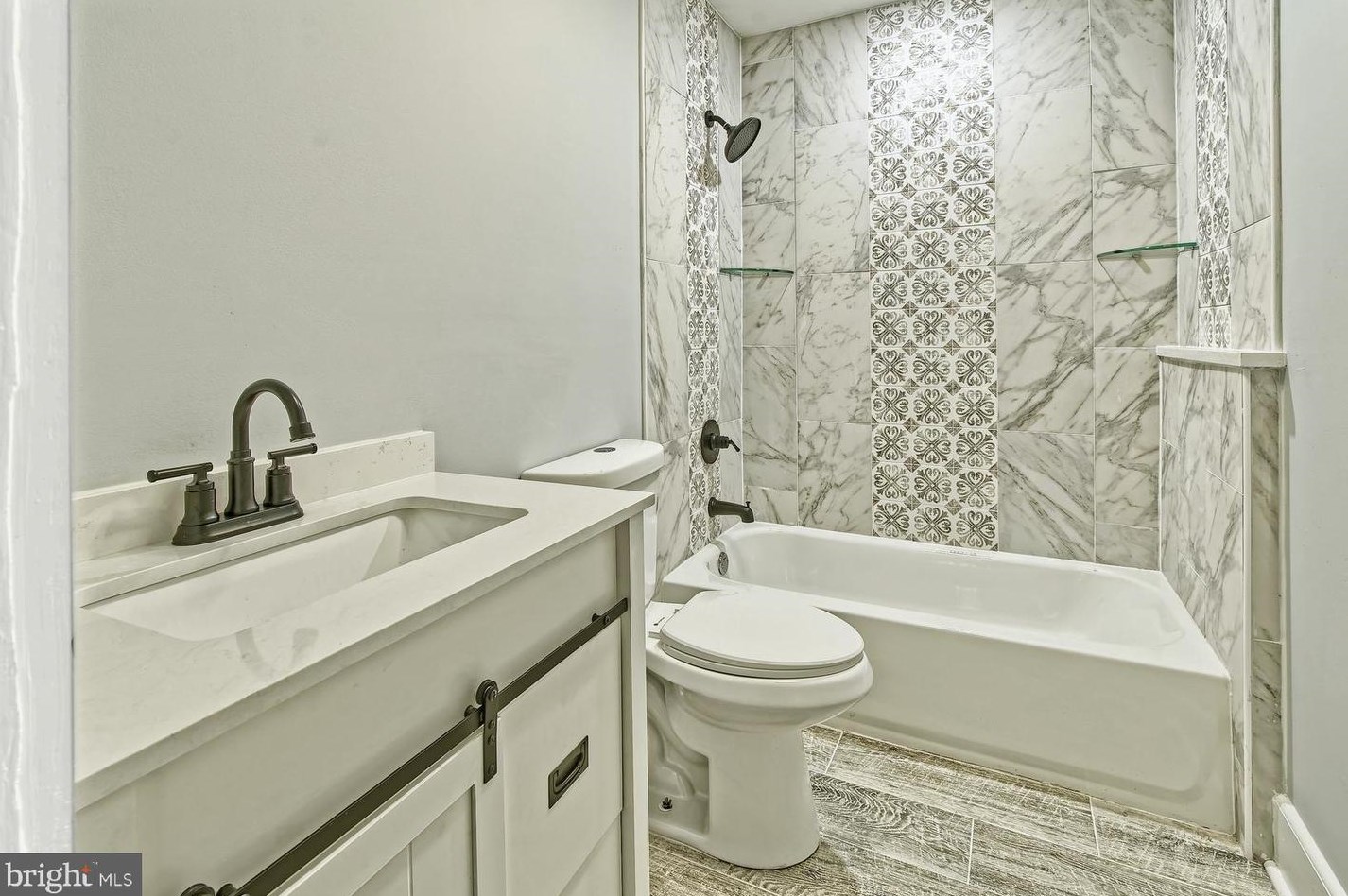 320 Cedarbridge Rd, Aura NJ  08343-9044 exterior