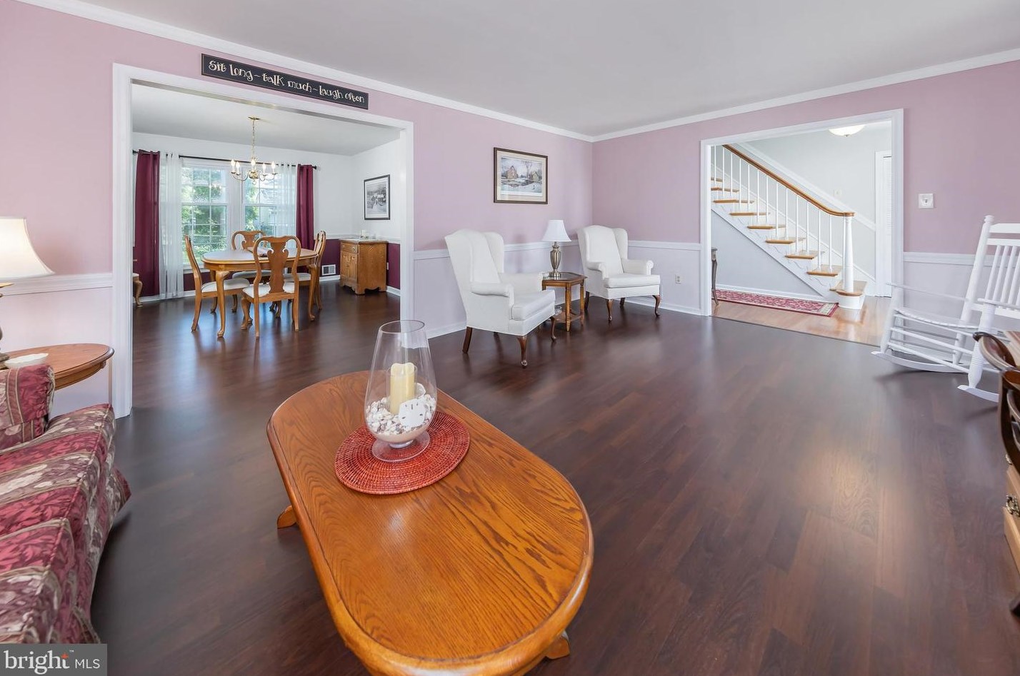 425 Oak Ave, West Deptford NJ 08096-4413 exterior