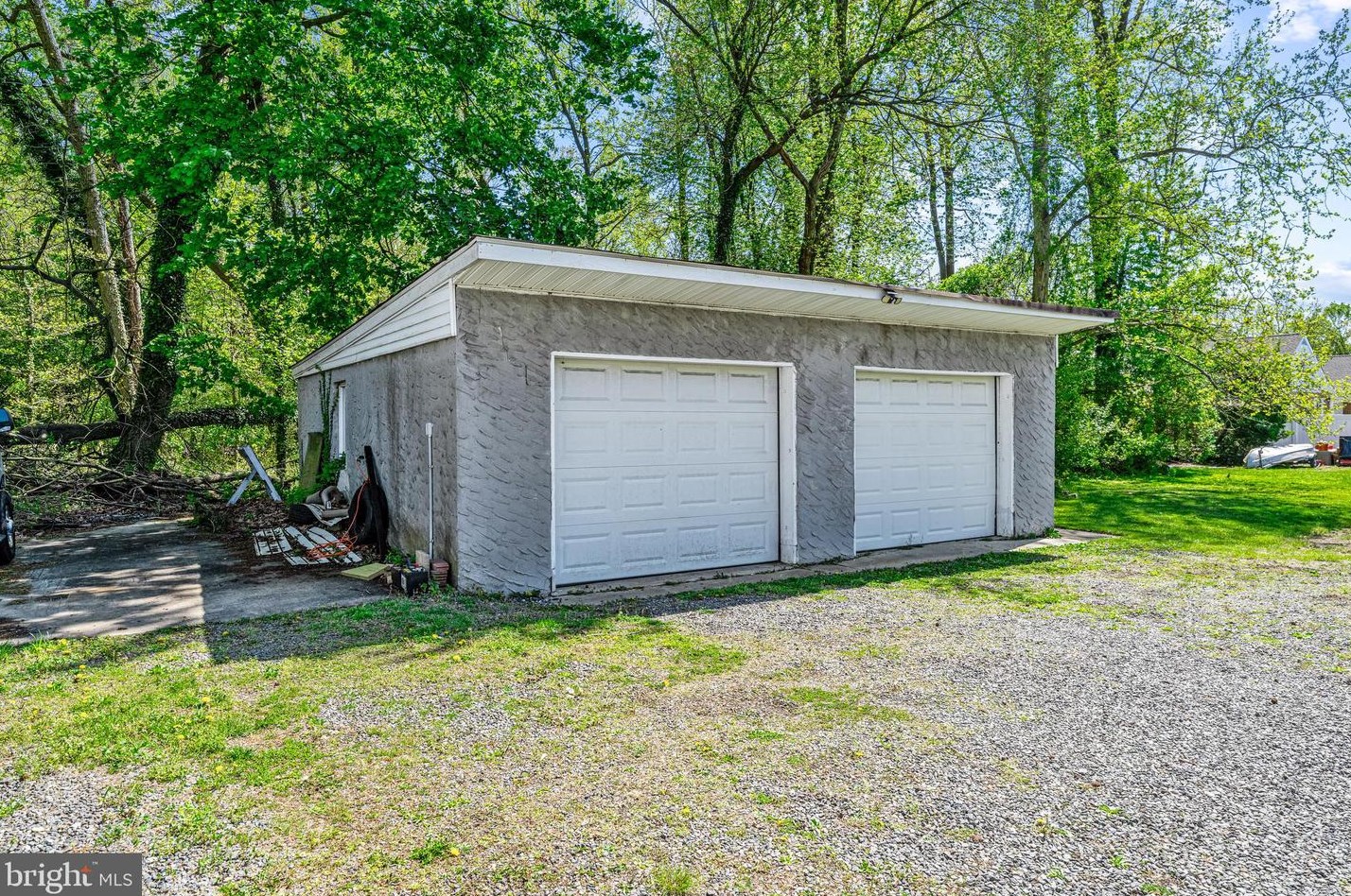 612 Salem Ave, West Deptford NJ 08086-2053 exterior