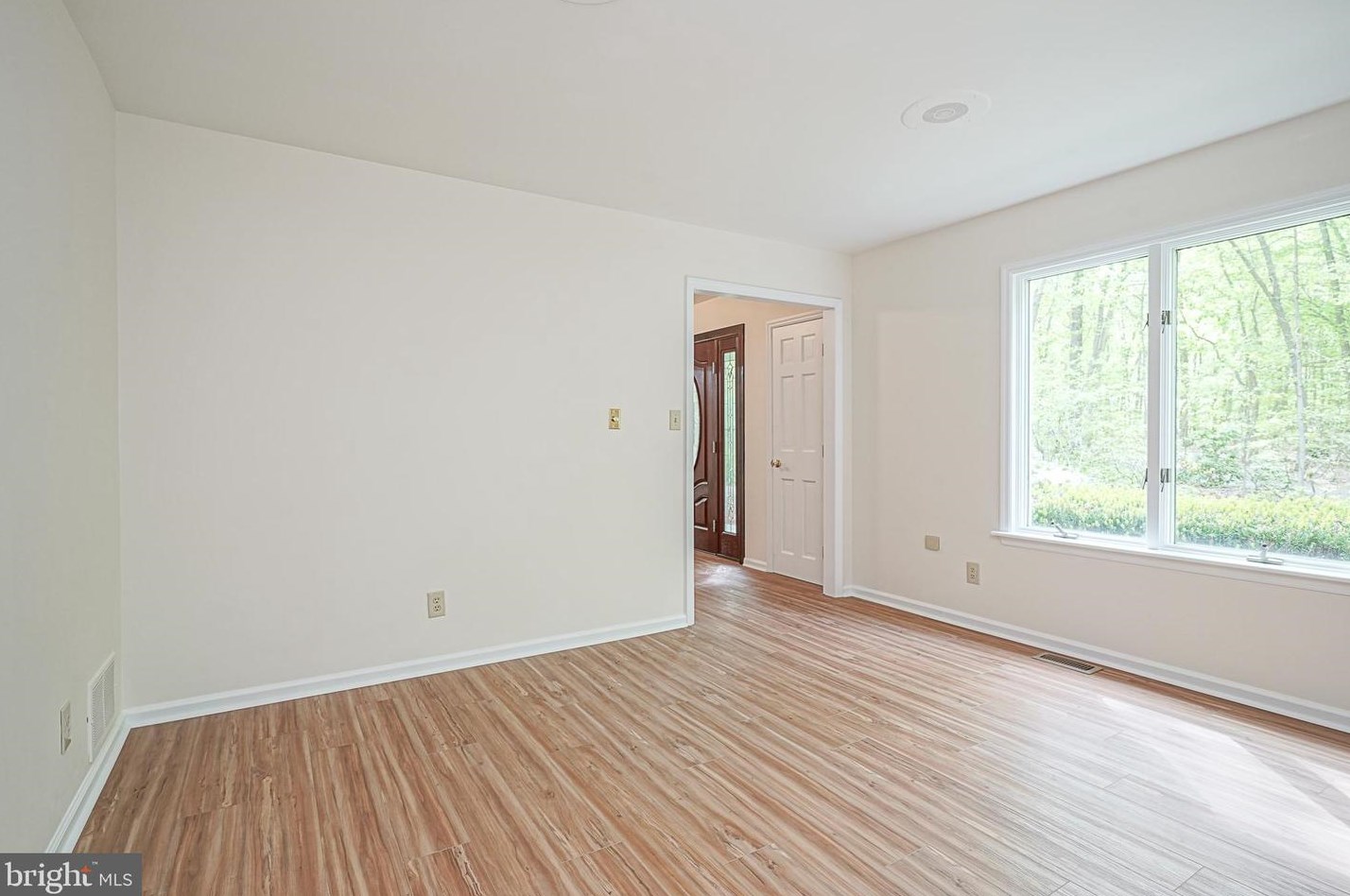 2 Laurel Dr, Harrison Township NJ 08062-9653 exterior