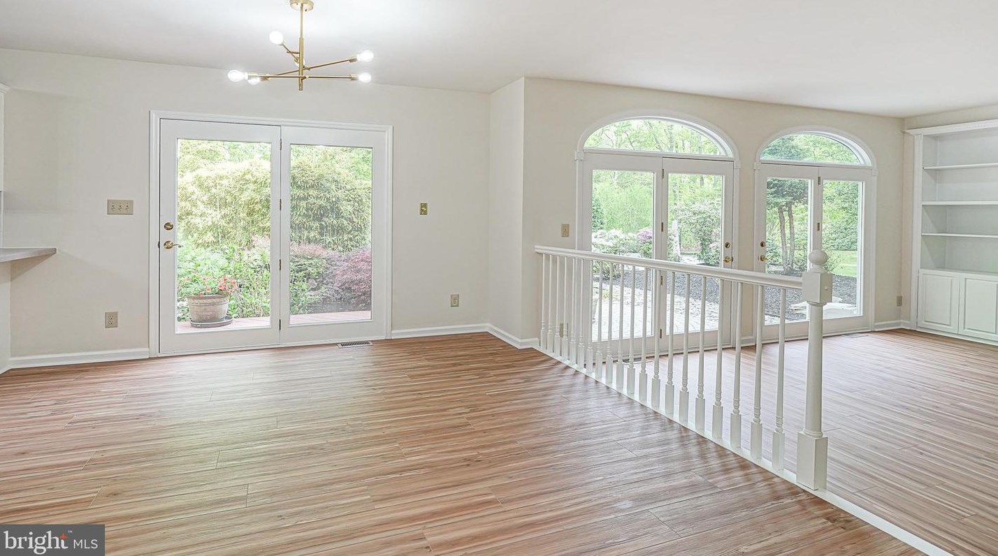 2 Laurel Dr, Harrison Township NJ 08062-9653 exterior