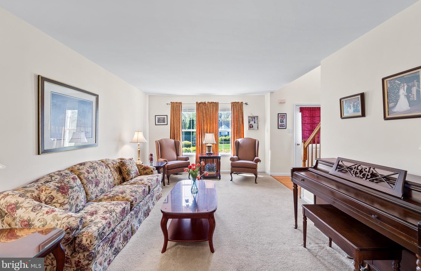 139 Adams Ave, West Deptford NJ 08051-1134 exterior