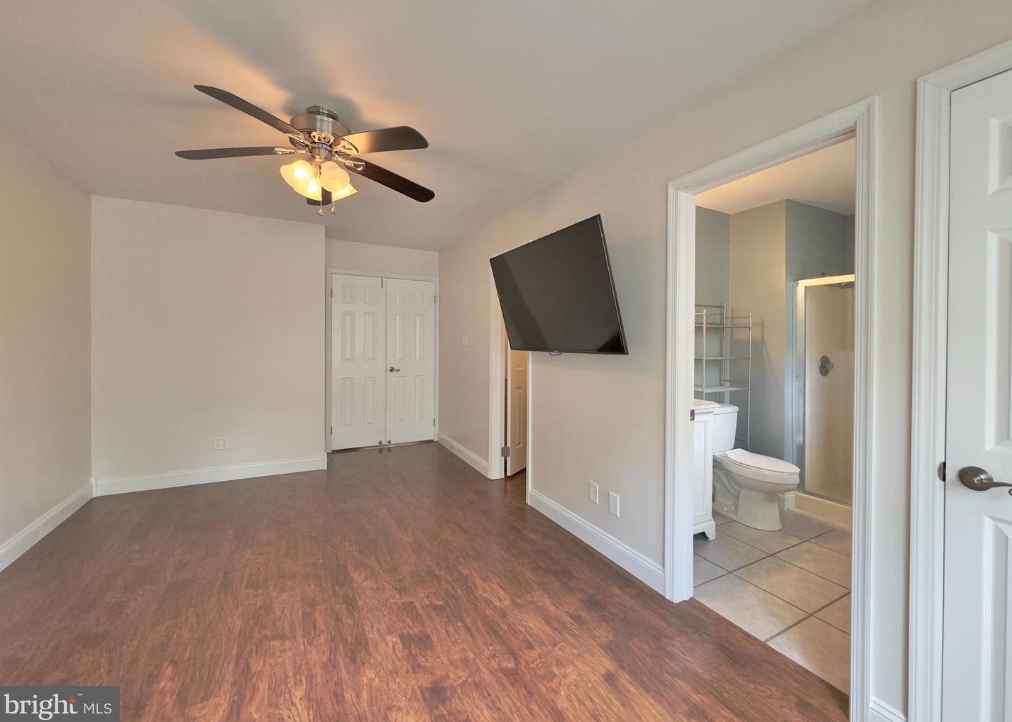 205 Balin Ct, West Deptford NJ 08051-2209 exterior