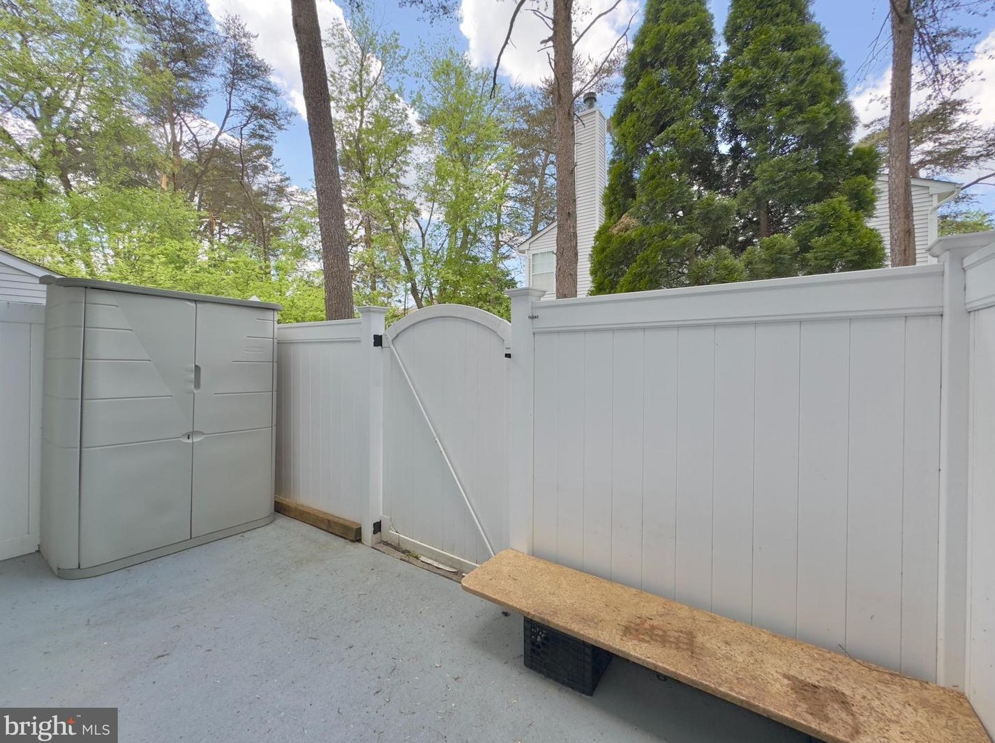 205 Balin Ct, West Deptford NJ 08051-2209 exterior