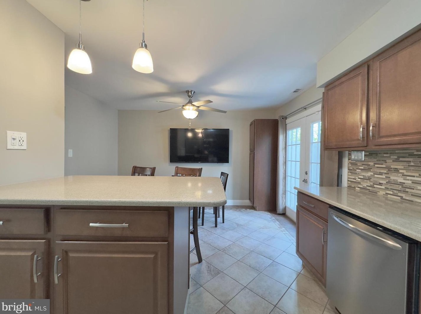 205 Balin Ct, West Deptford NJ 08051-2209 exterior