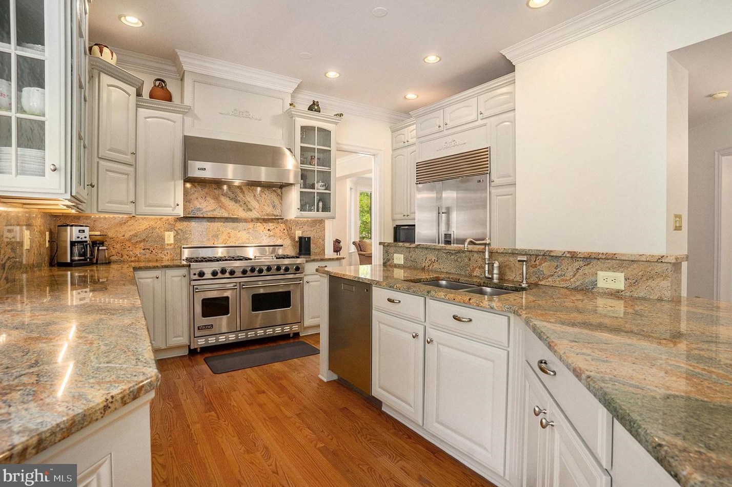 1852 Willow Grv Rd, Aura NJ 08343-2515 exterior