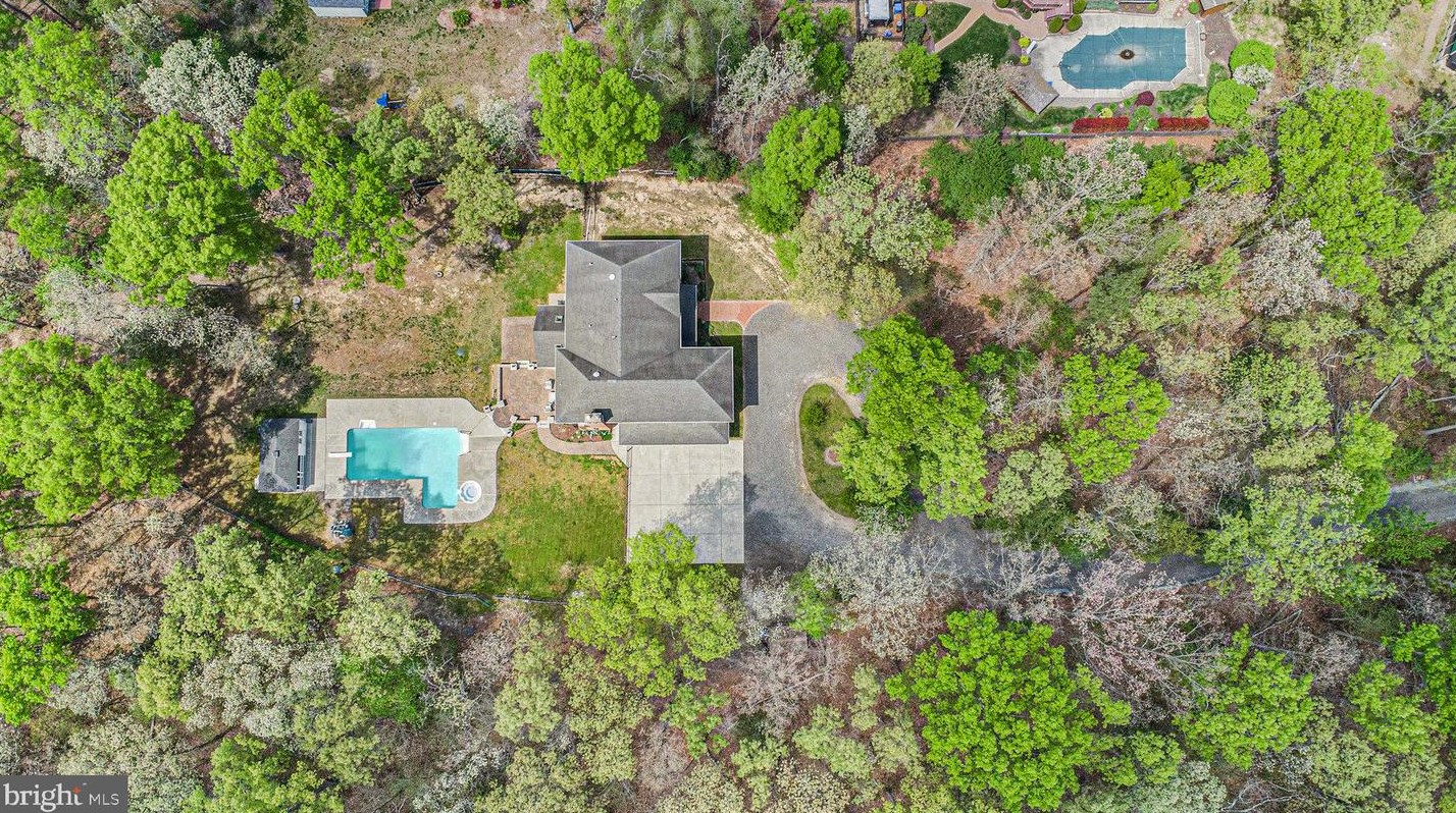 1852 Willow Grv Rd, Aura NJ 08343-2515 exterior