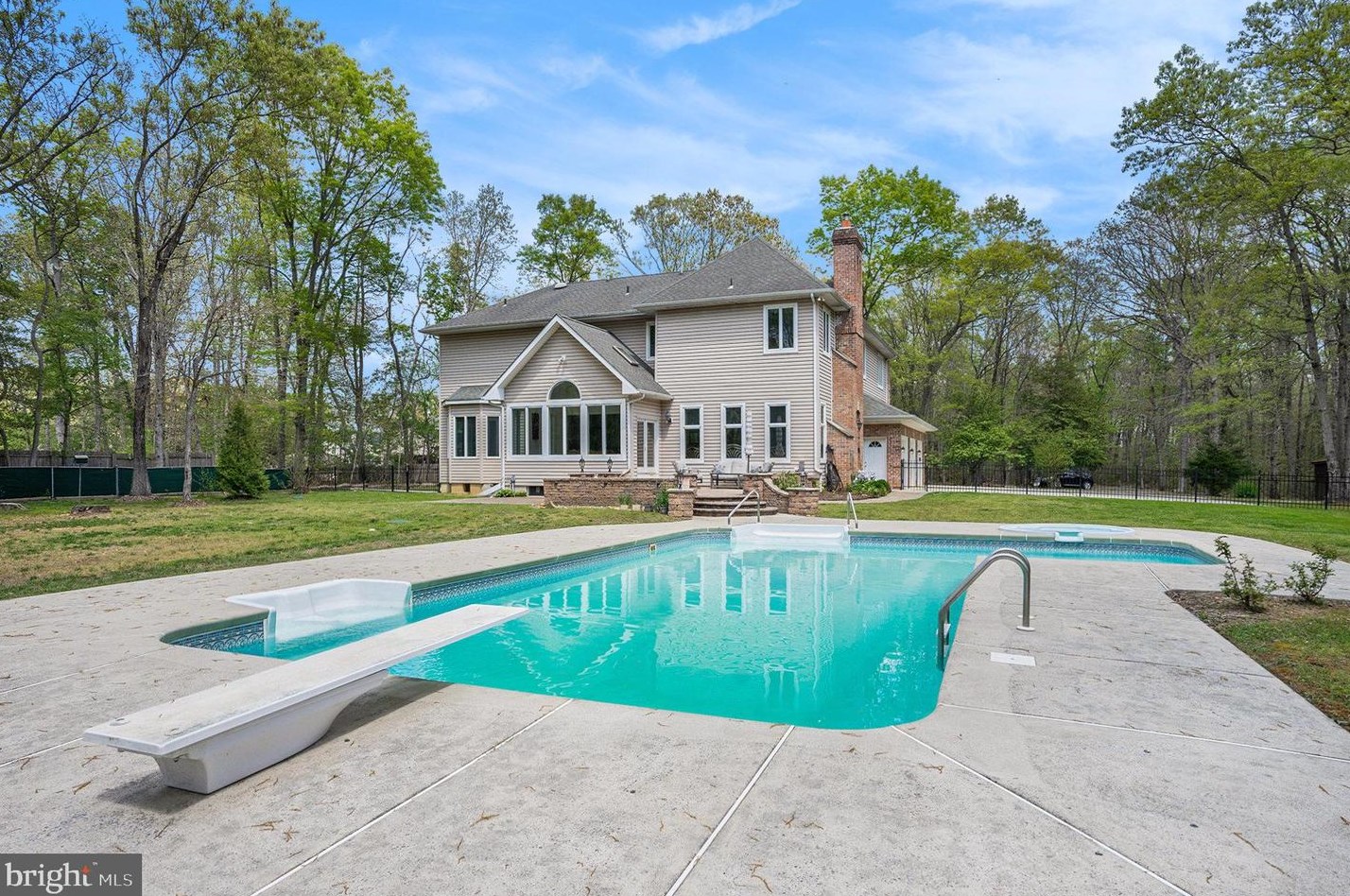 1852 Willow Grv Rd, Aura NJ 08343-2515 exterior