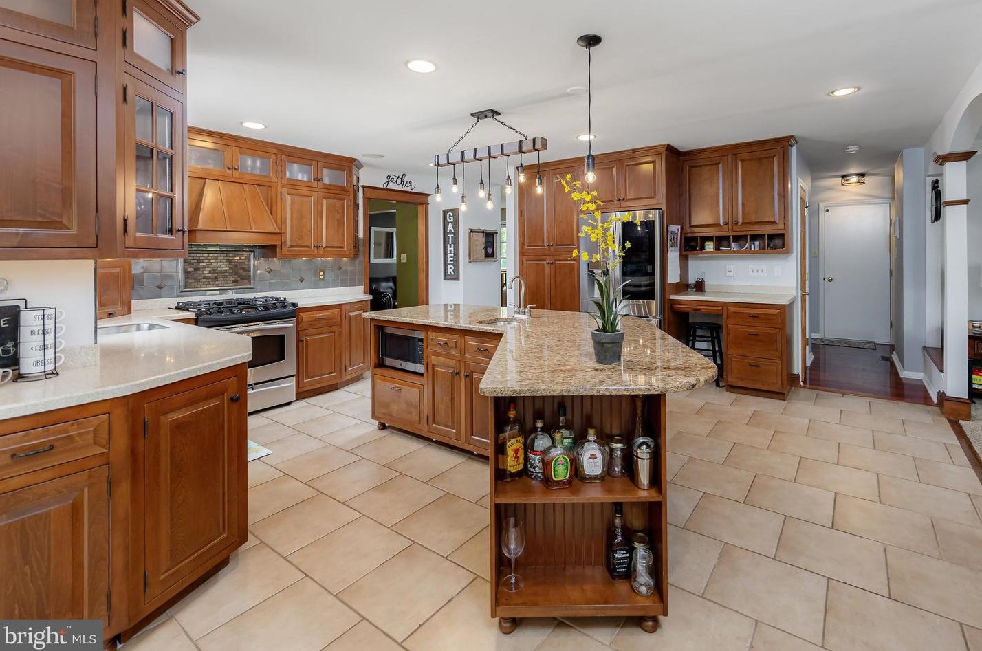 800 Canvasback Dr, Harrison Township NJ 08062-3229 exterior