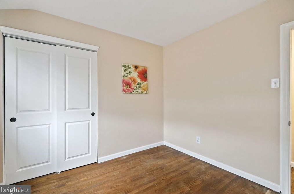 207 8 St, West Deptford NJ  08086-3057 exterior