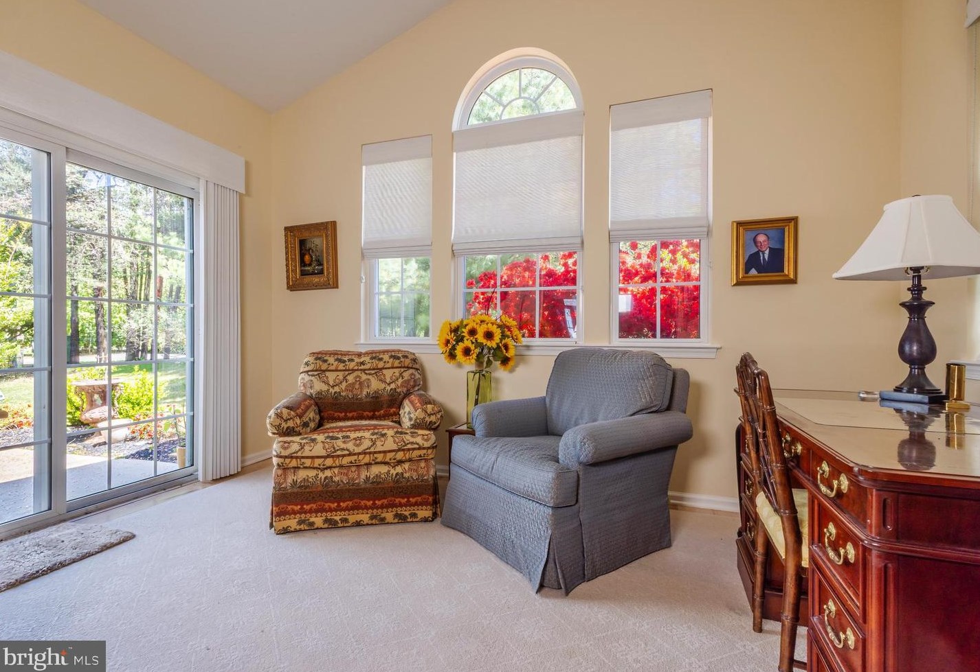 232 Night Hawk Cir, West Deptford NJ 08086-1804 exterior