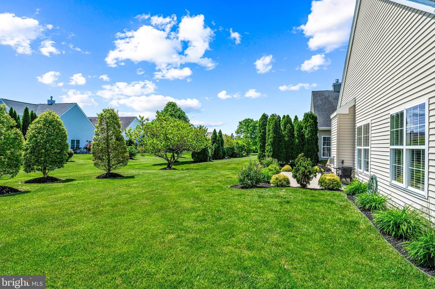 319 Grande Blvd, Aura NJ  08028-3243 exterior