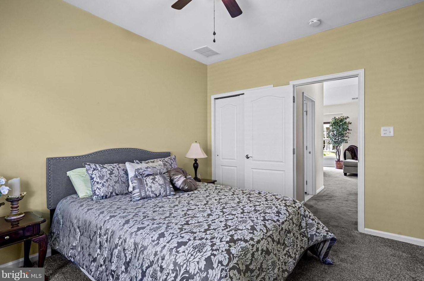 319 Grande Blvd, Aura NJ  08028-3243 exterior