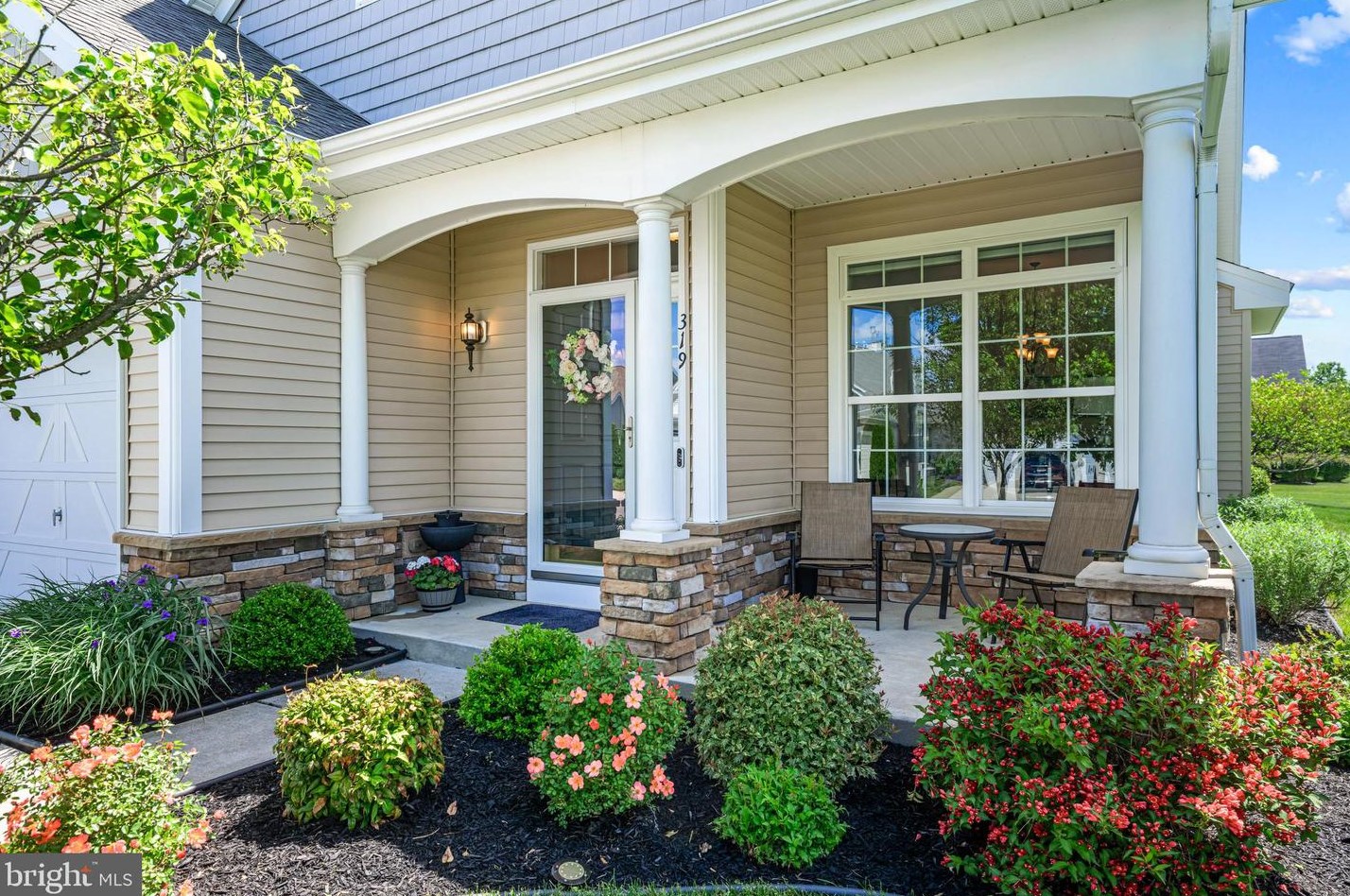 319 Grande Blvd, Aura NJ  08028-3243 exterior