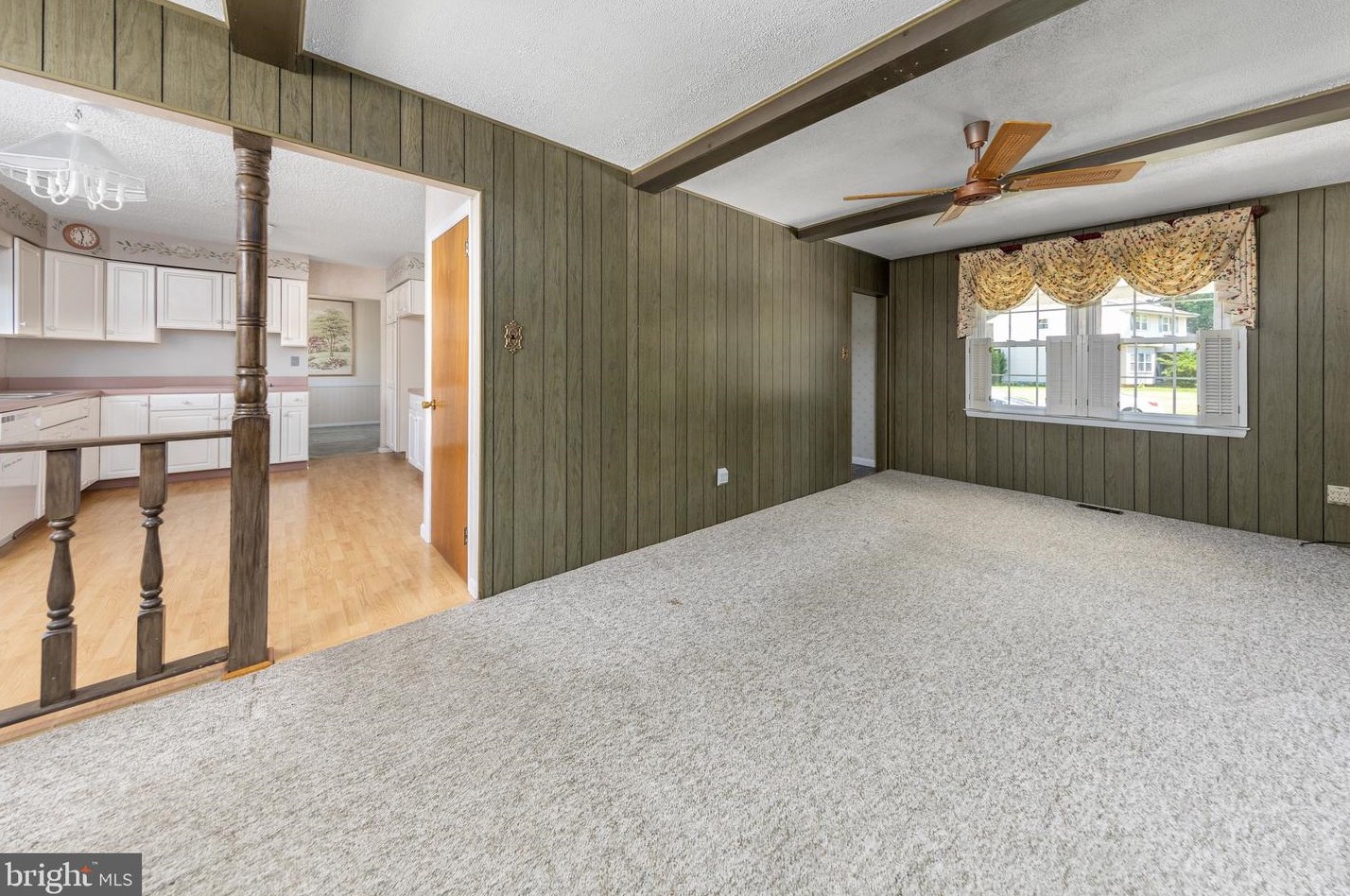 1 Lauderdale Rd, West Deptford NJ 08096-3938 exterior