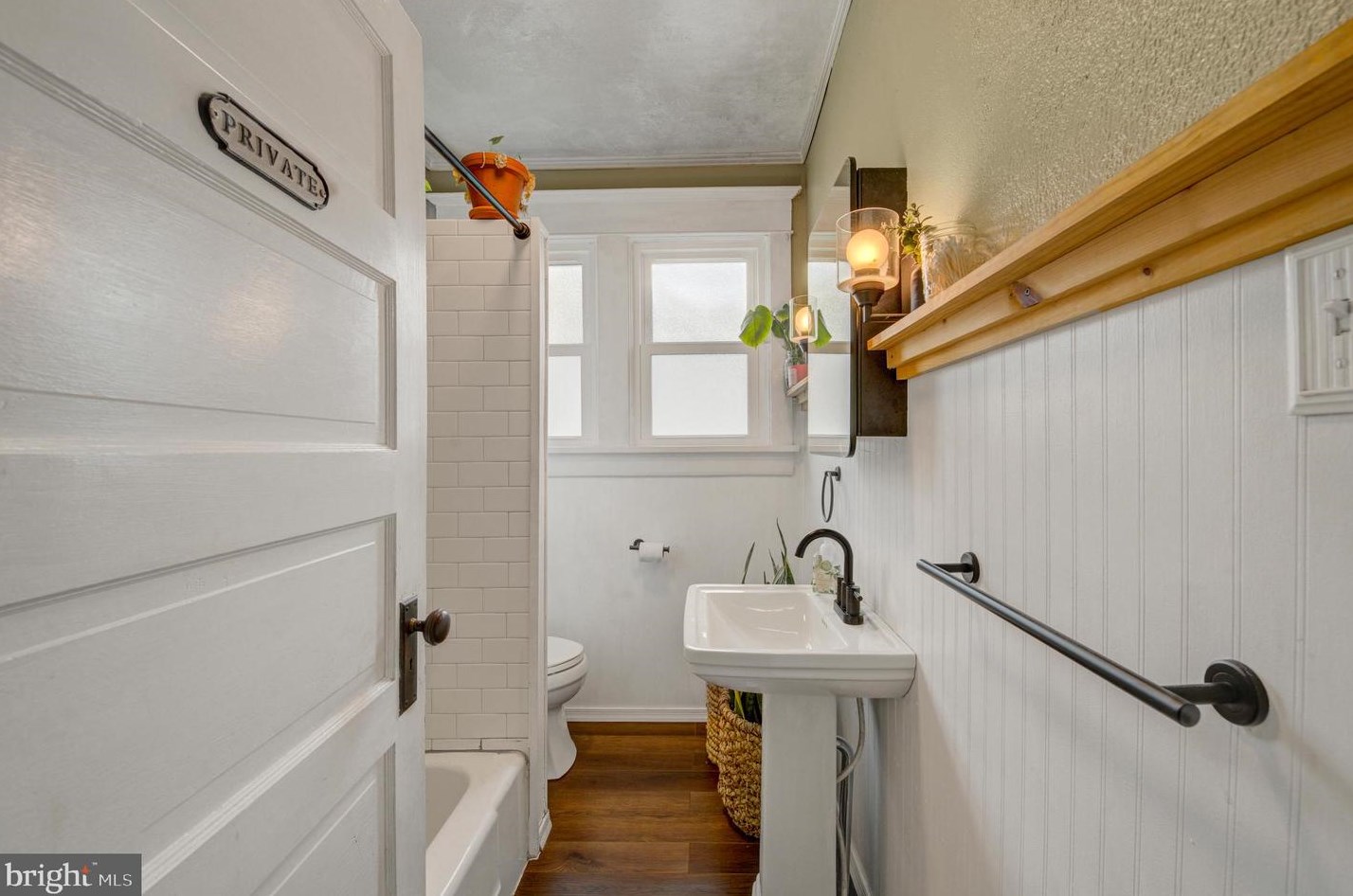 51 Elberne Ave, West Deptford NJ 08093-1715 exterior