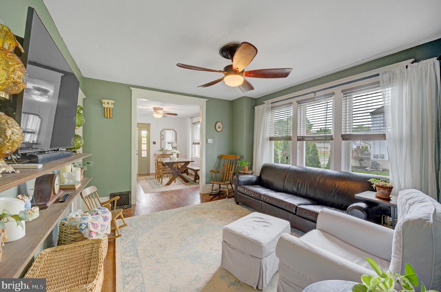 51 Elberne Ave, West Deptford NJ 08093-1715 exterior