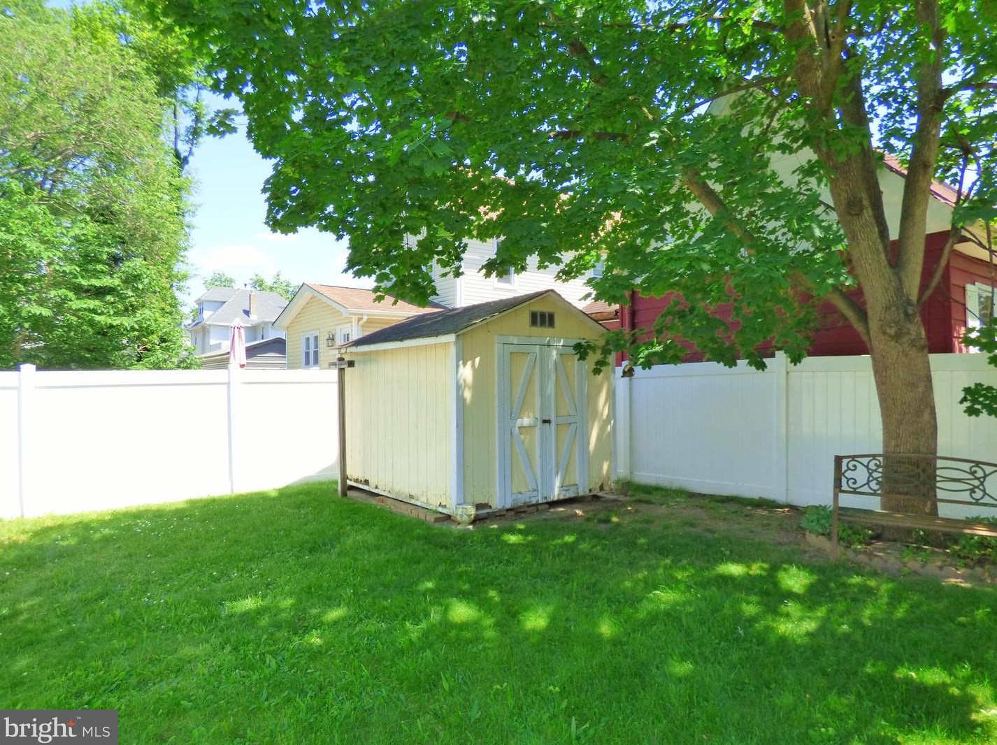 141 Delsea Dr, West Deptford NJ  08093-1222 exterior