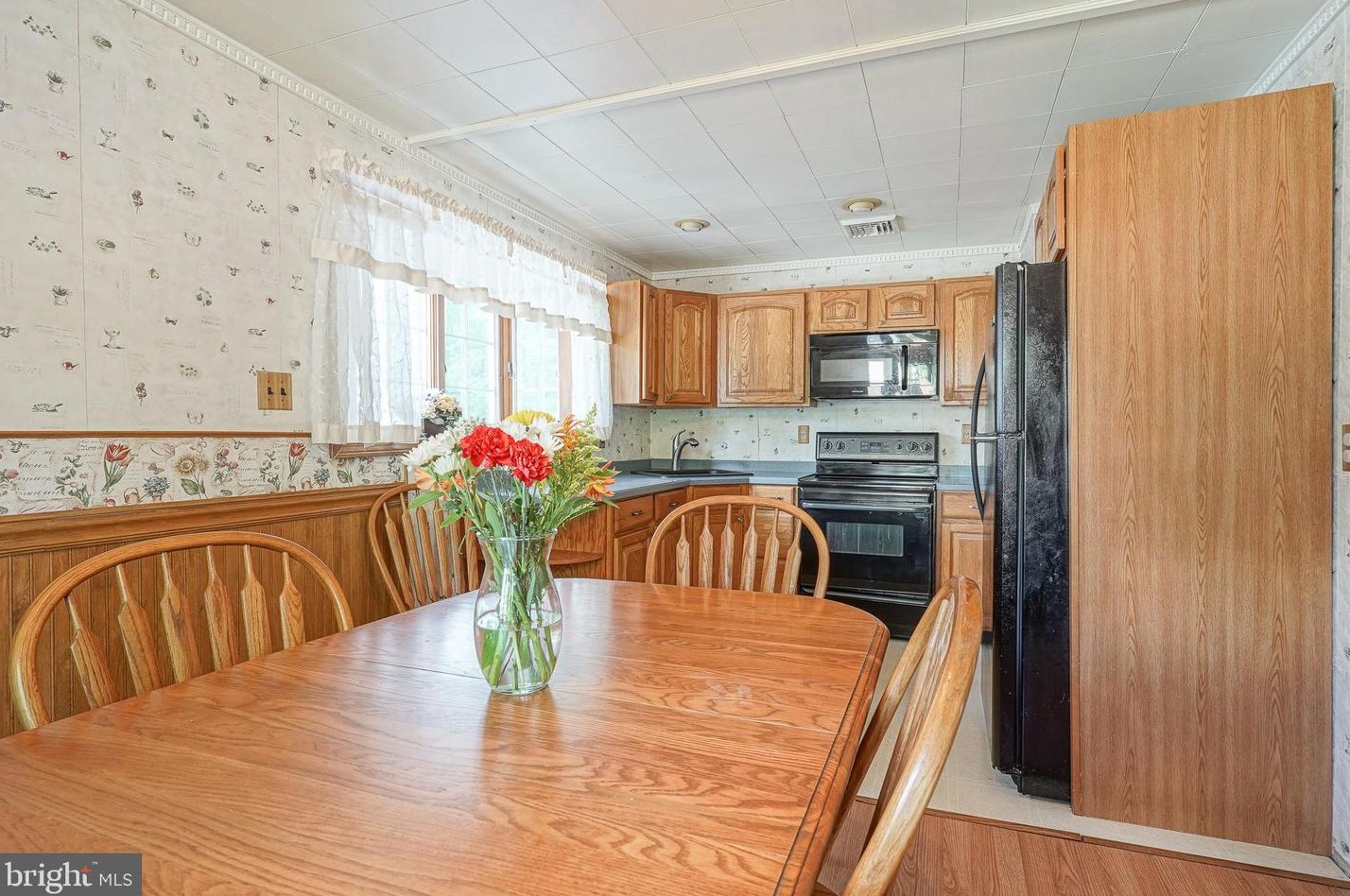 405 Red Bank Ave, West Deptford NJ 08063-1435 exterior