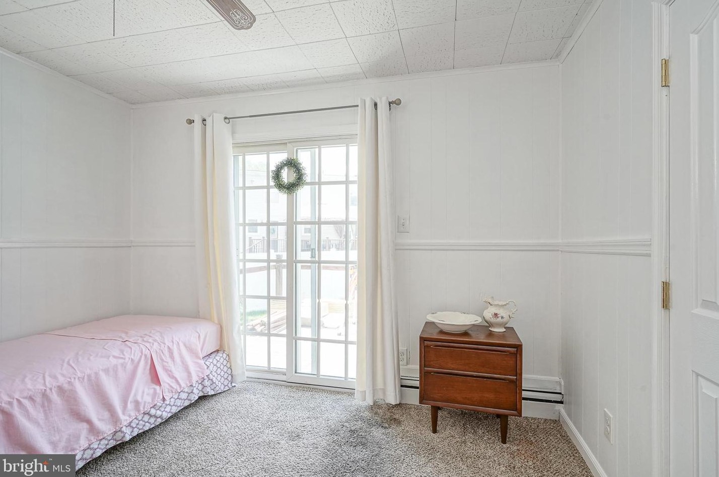 405 Red Bank Ave, West Deptford NJ 08063-1435 exterior