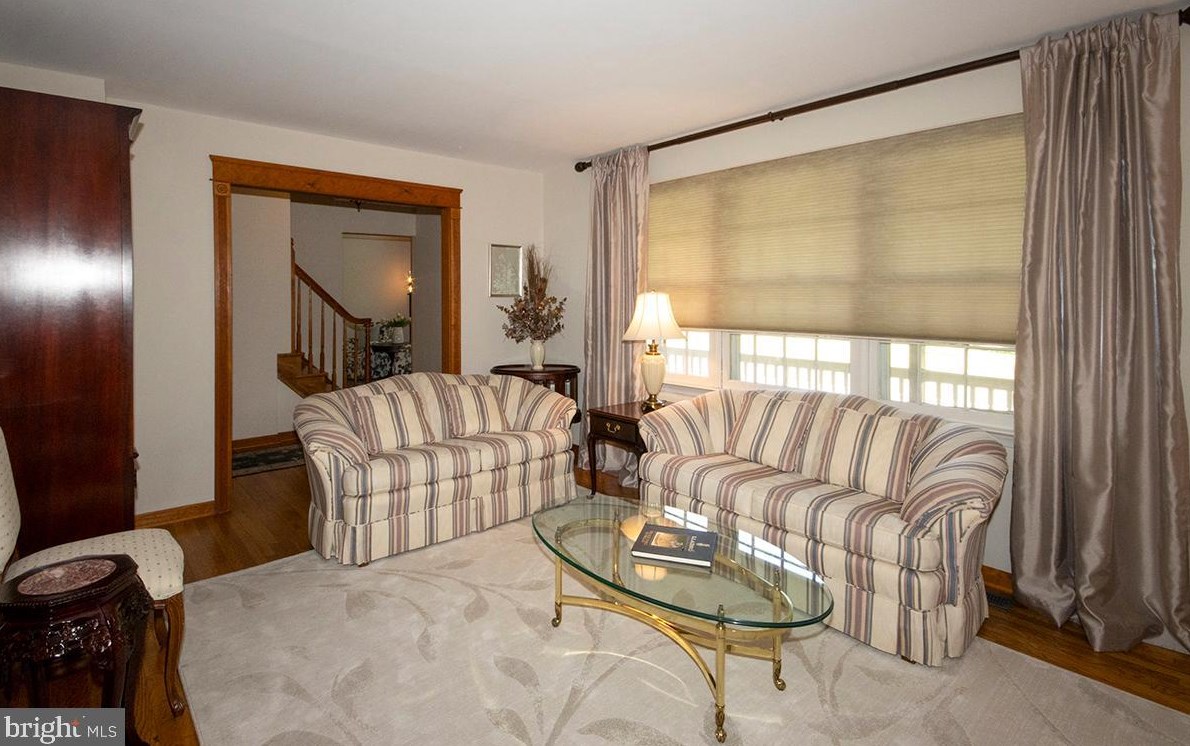 831 Canal St, Blenheim NJ 08012-1033 exterior