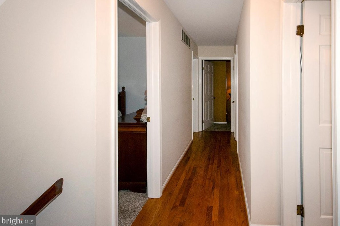 831 Canal St, Blenheim NJ 08012-1033 exterior