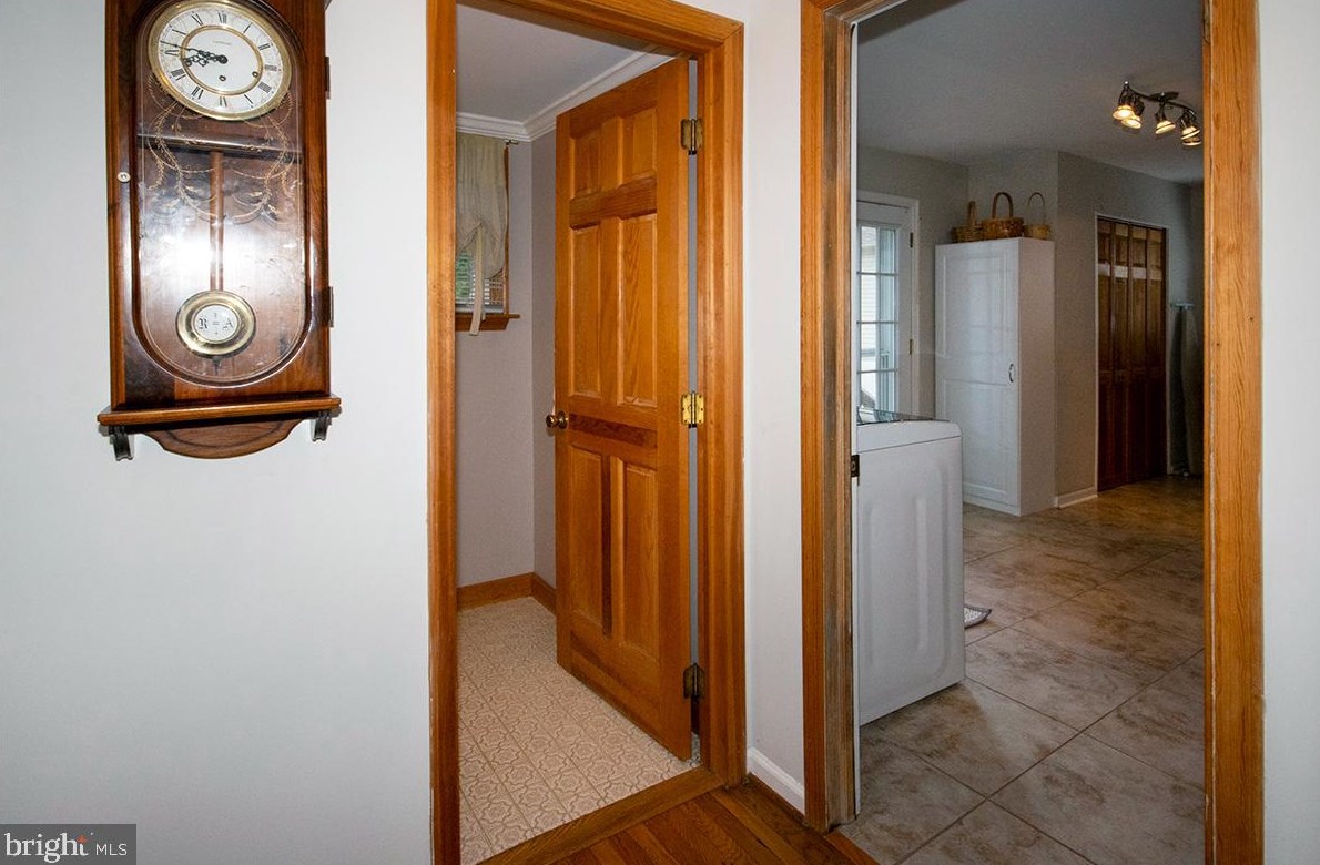 831 Canal St, Blenheim NJ 08012-1033 exterior