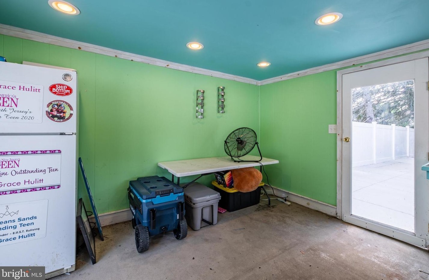 335 Roosevelt Ave, Pitman NJ  08071-1867 exterior