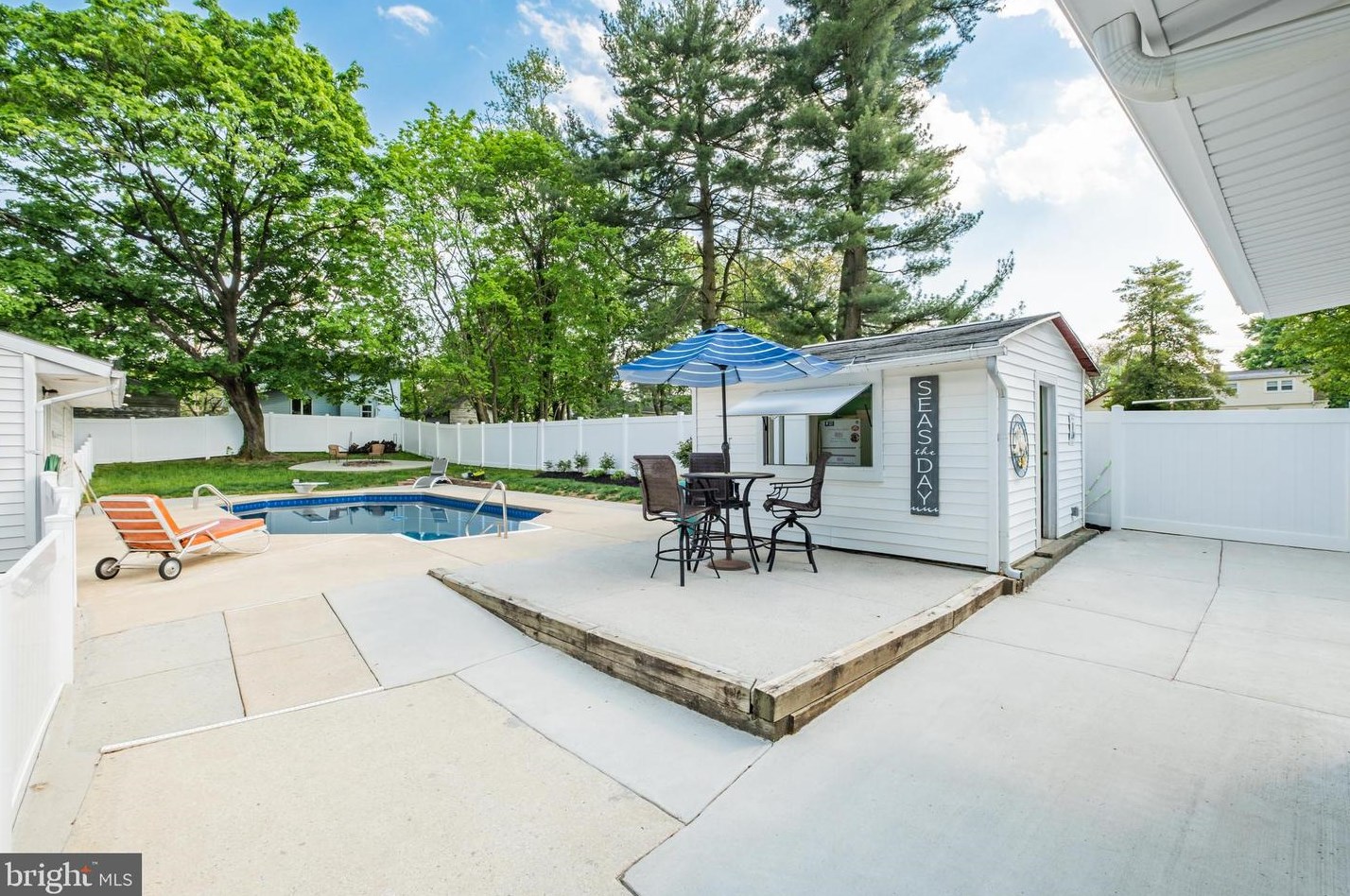 335 Roosevelt Ave, Pitman NJ  08071-1867 exterior