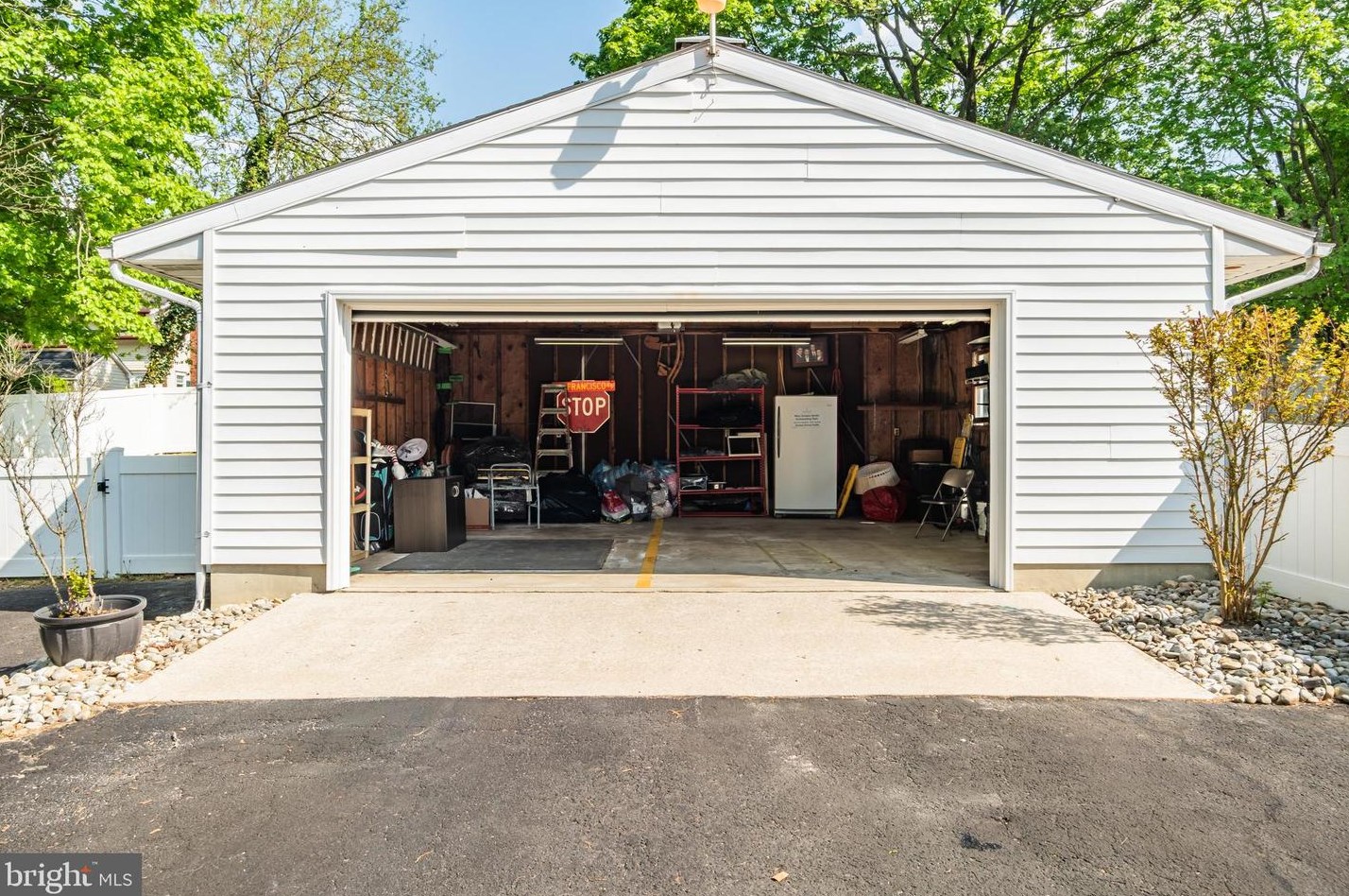 335 Roosevelt Ave, Pitman NJ  08071-1867 exterior