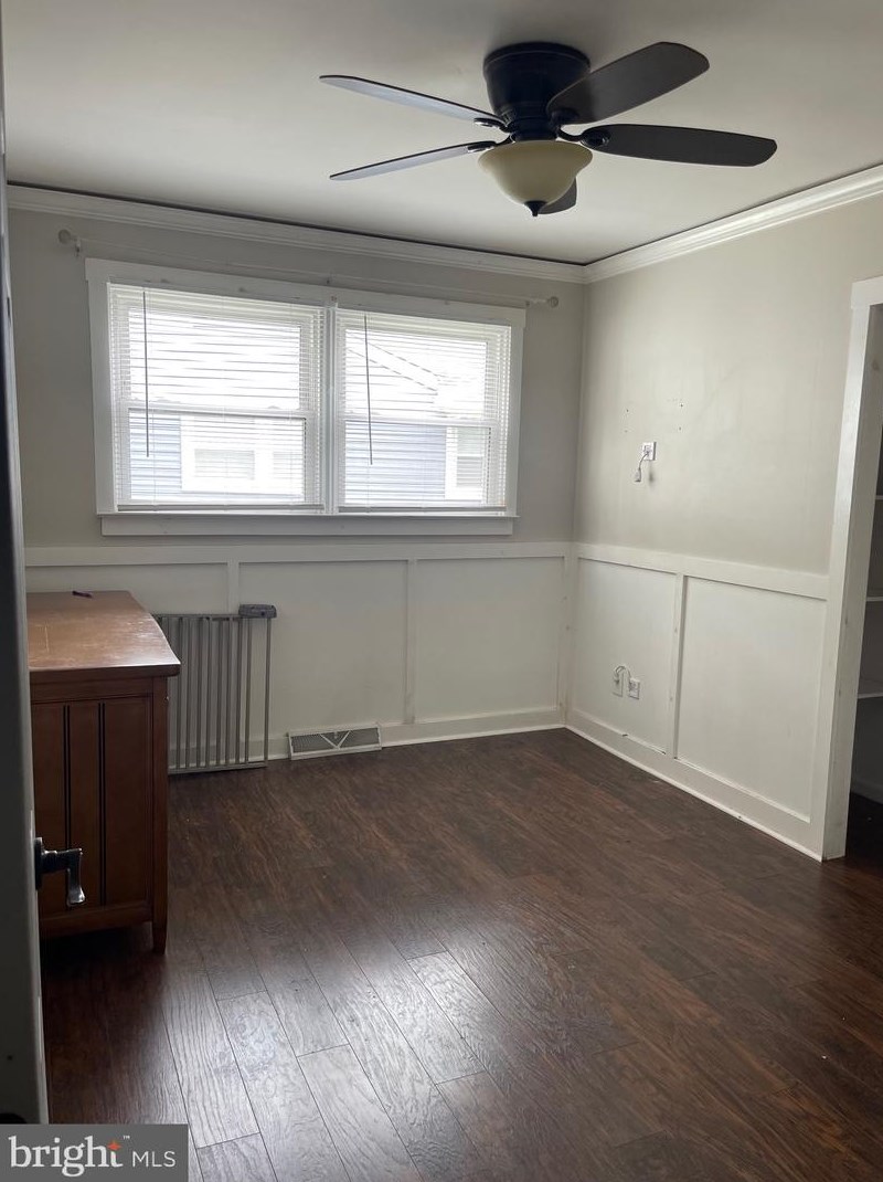 131 Military Dr, West Deptford NJ 08063-1556 exterior