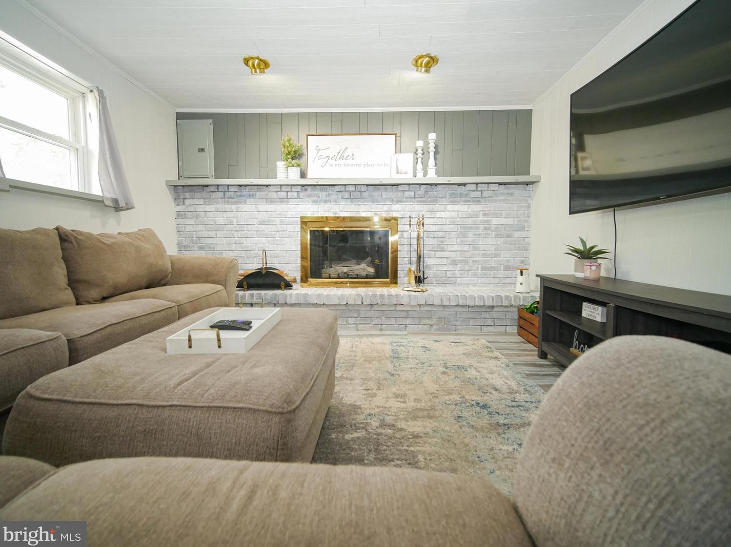 50 Holly Dr, West Deptford NJ  08096-3317 exterior