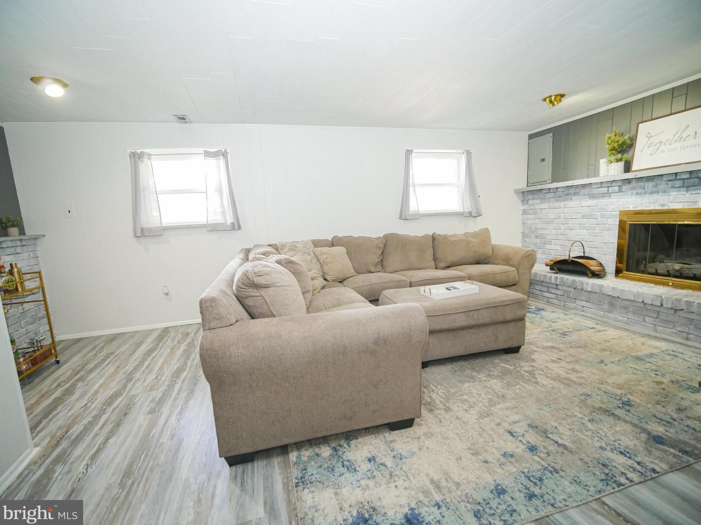 50 Holly Dr, West Deptford NJ  08096-3317 exterior