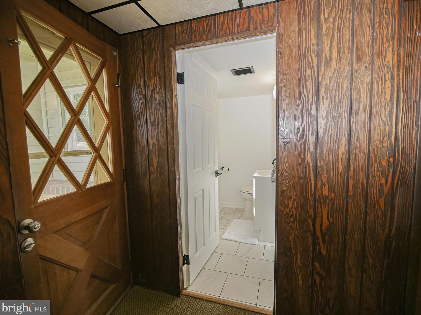 50 Holly Dr, West Deptford NJ  08096-3317 exterior