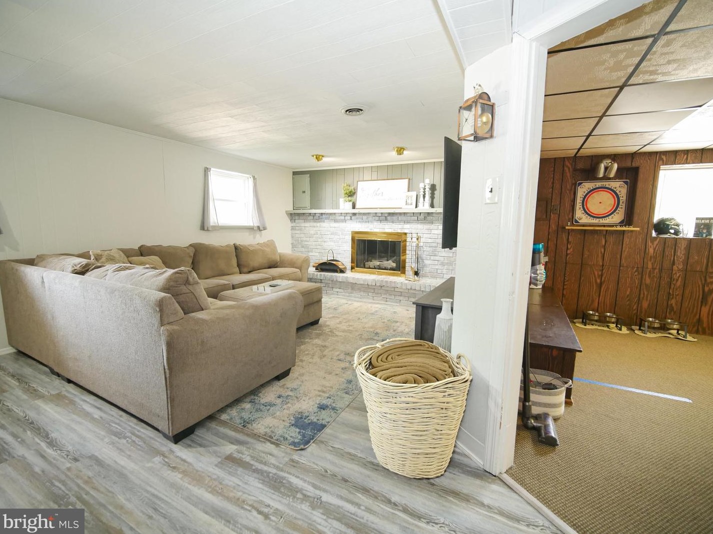 50 Holly Dr, West Deptford NJ  08096-3317 exterior