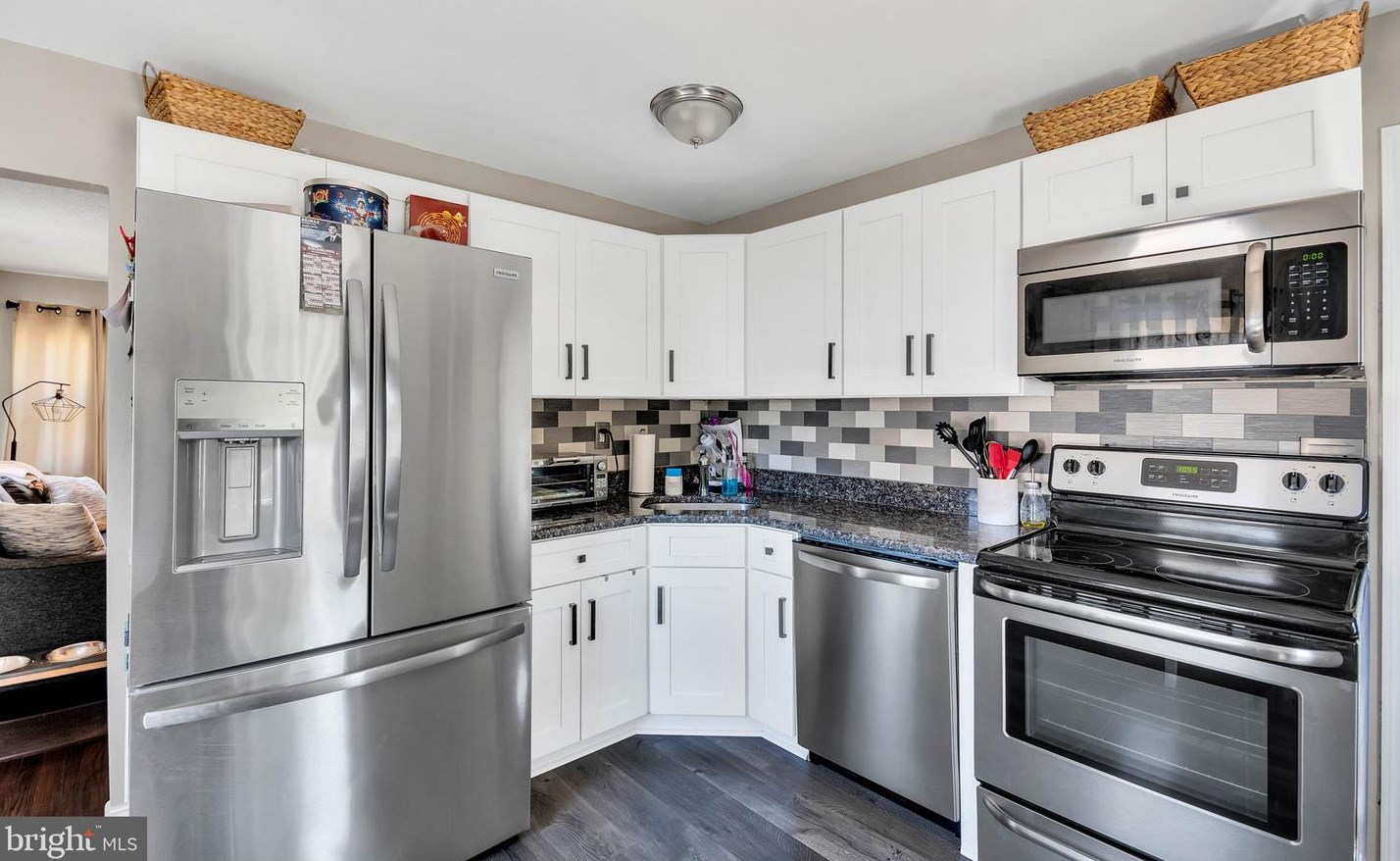 243 Evergreen Ave, West Deptford NJ  08051-1045 exterior