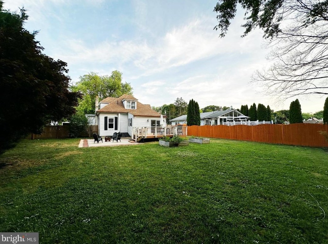 33 Walnut St, Clayton NJ  08312-1829 exterior