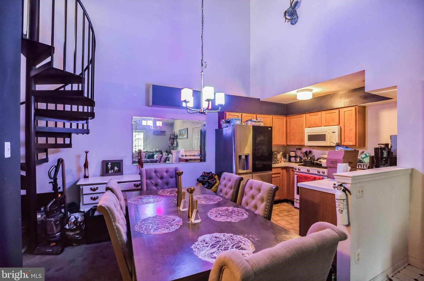 1314 Tristram Cir, West Deptford NJ  08051-2254 exterior