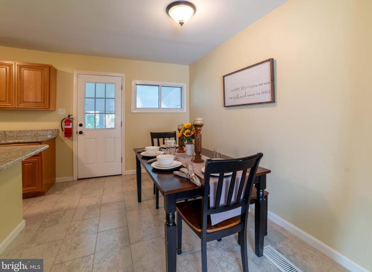 1426 Glassboro Rd, Wenonah NJ  08090-1506 exterior