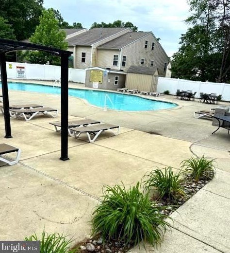 1195 Tristram Cir, West Deptford NJ  08051-2264 exterior