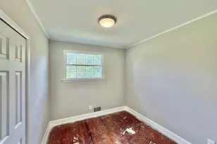 1097 Dutch Mill Rd, Franklin Township, NJ 08328 - Photo 13